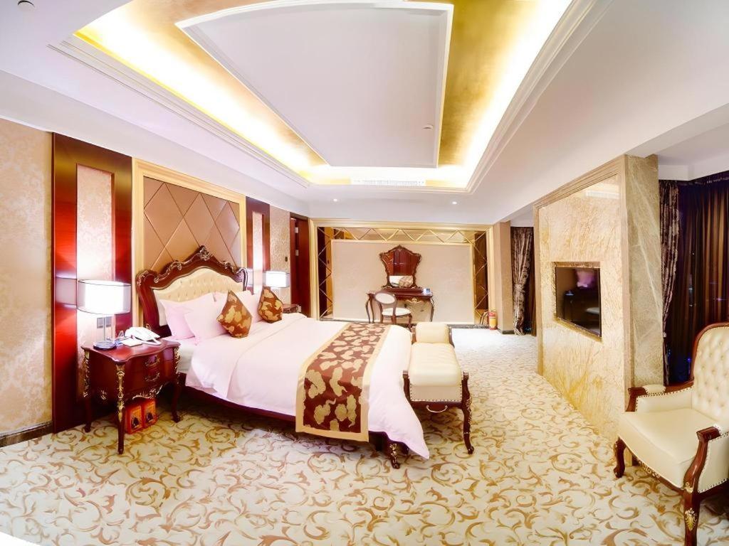 Royal Duke Cherrabah Hotel Zhongshan Zhongshan  Eksteriør billede