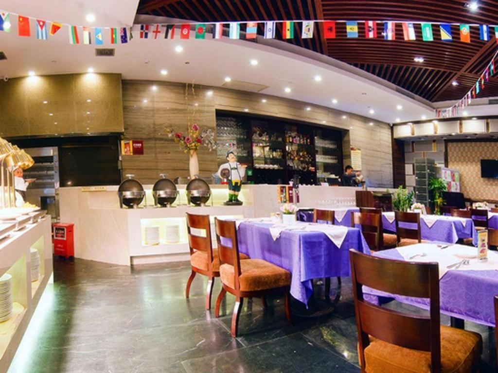 Royal Duke Cherrabah Hotel Zhongshan Zhongshan  Eksteriør billede